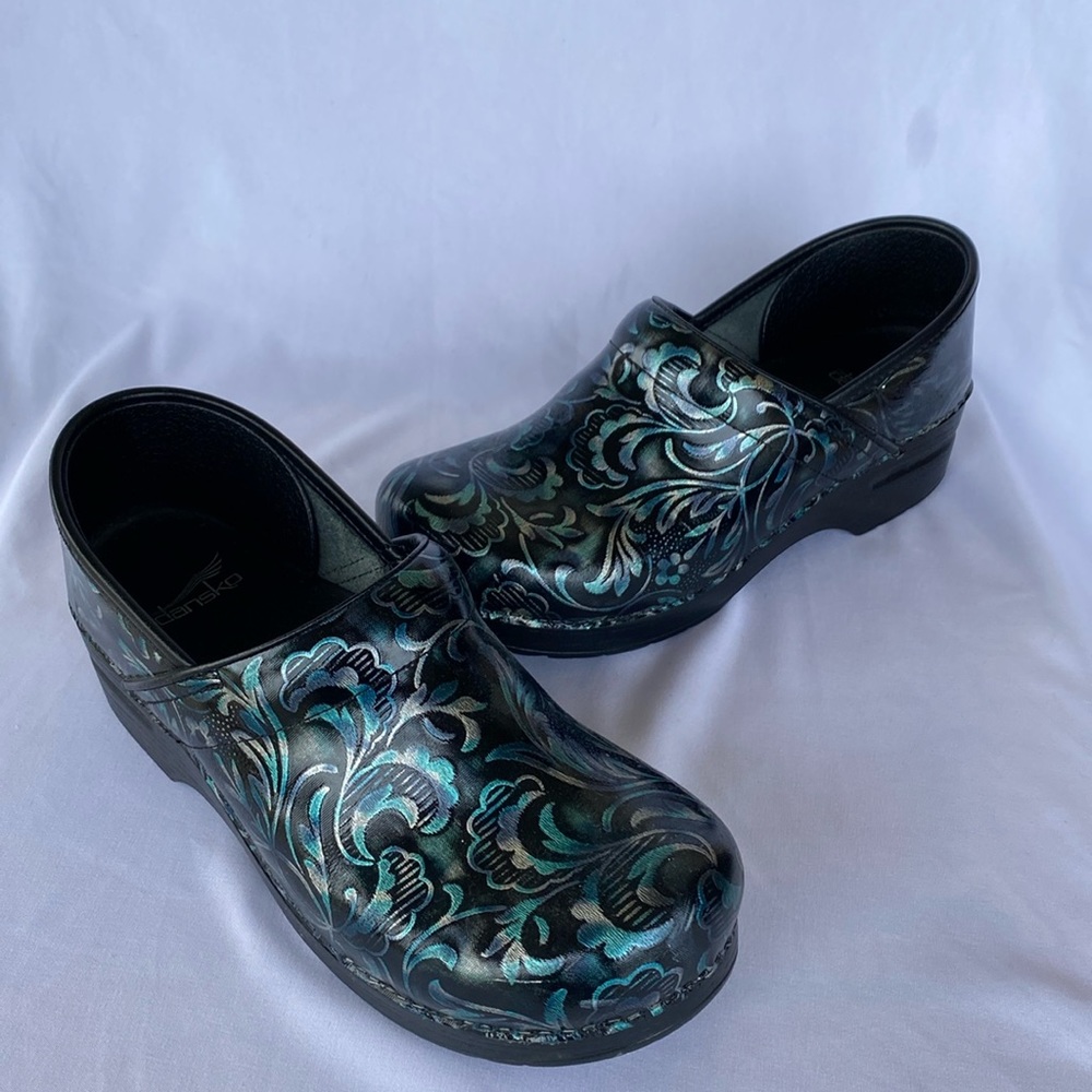 Dansko Professional Clogs. Great condition. Silver, Blue and Black.